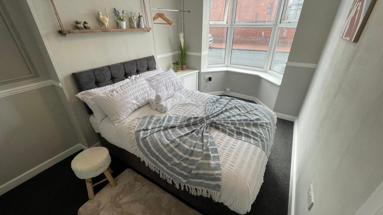 ברמינגהאם Spacious 6 Bed Home Near City & Albion Stadium Perfect For Contractors! מראה חיצוני תמונה