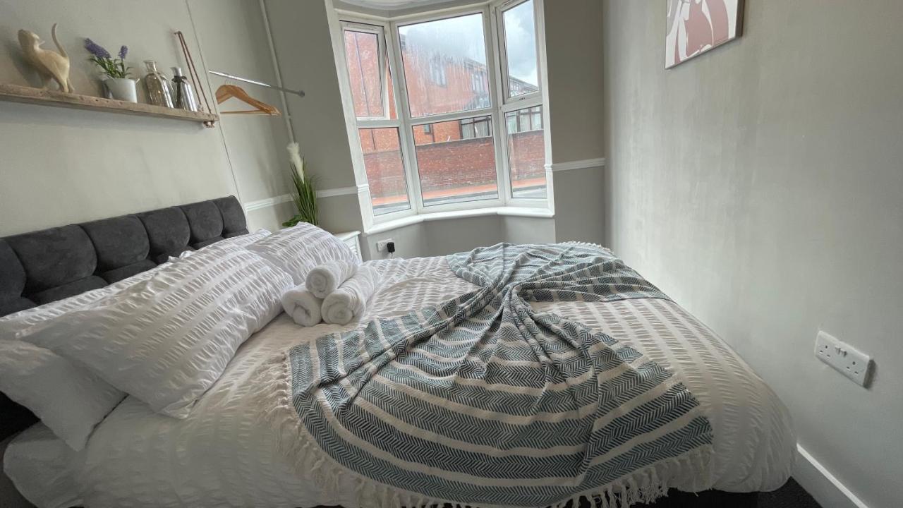 ברמינגהאם Spacious 6 Bed Home Near City & Albion Stadium Perfect For Contractors! מראה חיצוני תמונה